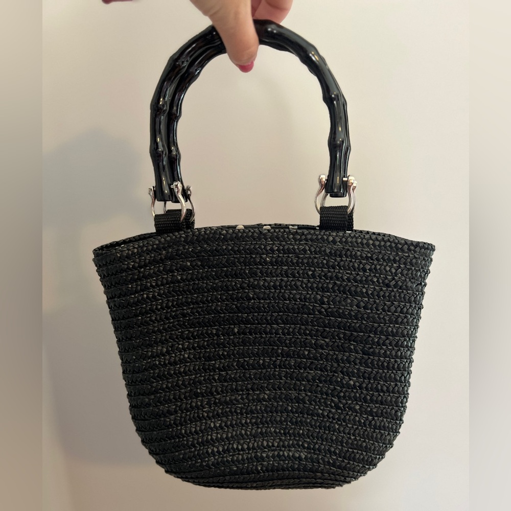 Authentic St.John’s Bay Vintage Woven Wooden Handle Purse